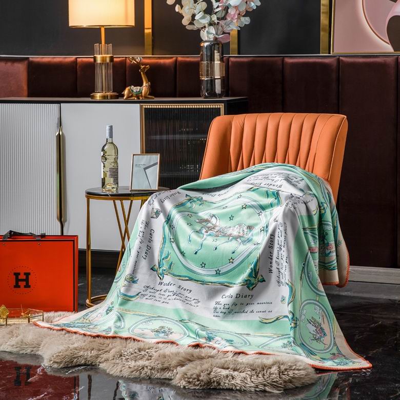 Hermes 1.5x1.5m 1.5x2.0m 2.0x2.3m   (1)