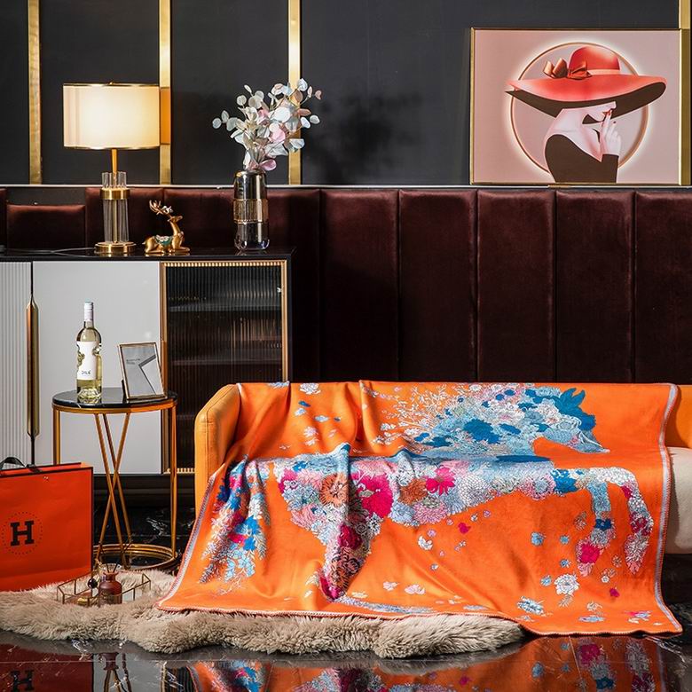 Hermes 1.5x1.5m 1.5x2.0m 2.0x2.3m   (1)