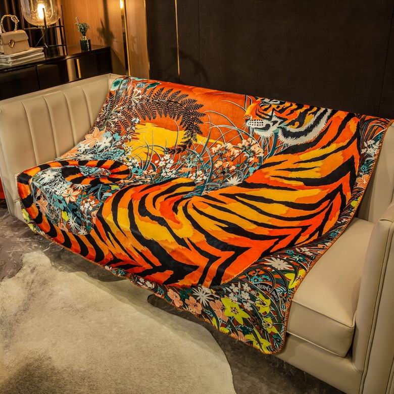 Hermes 1.5x1.5m 1.5x2.0m 2.0x2.3m   (2)