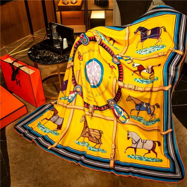 Hermes 1.5x1.5m 1.5x2.0m 2.0x2.3m   (2)