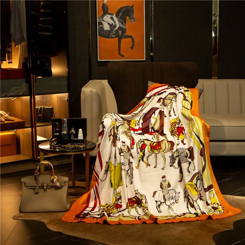 Hermes 1.5x1.5m 1.5x2.0m 2.0x2.3m   (2)