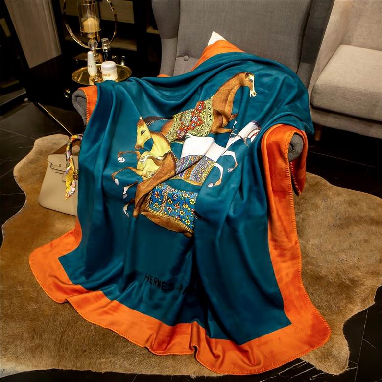 Hermes 1.5x1.5m 1.5x2.0m 2.0x2.3m   (2)