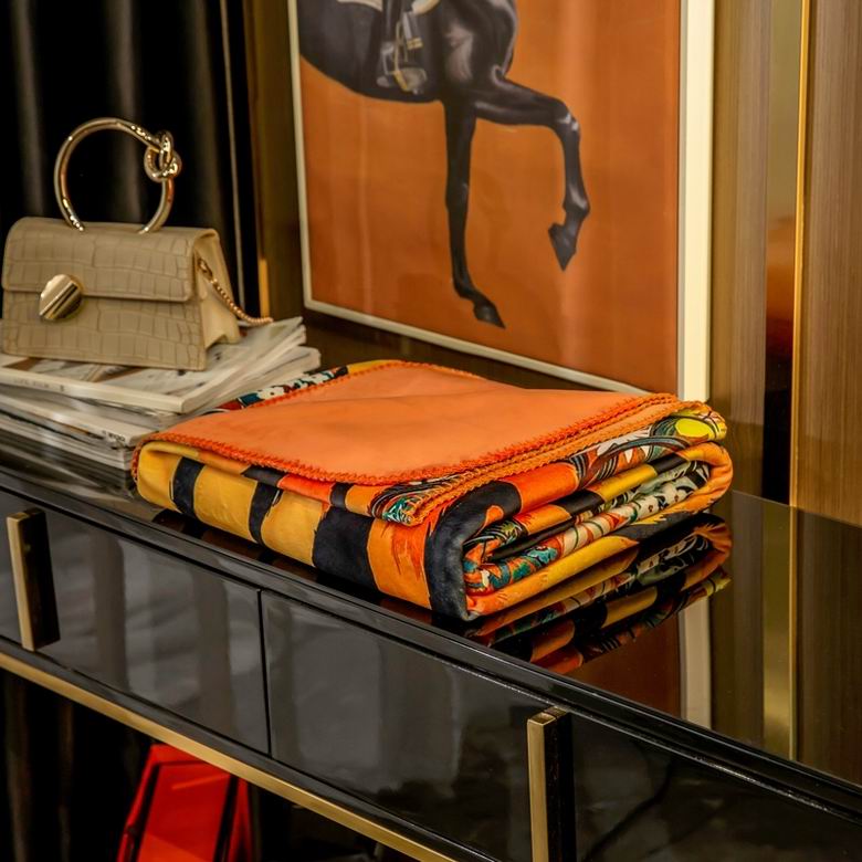 Hermes 1.5x1.5m 1.5x2.0m 2.0x2.3m   (3)