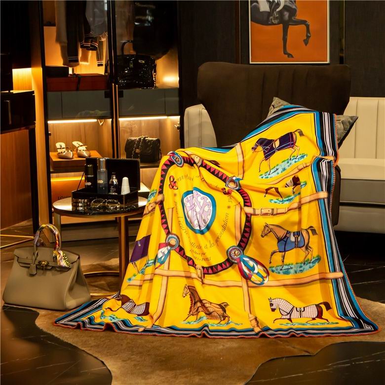 Hermes 1.5x1.5m 1.5x2.0m 2.0x2.3m   (3)