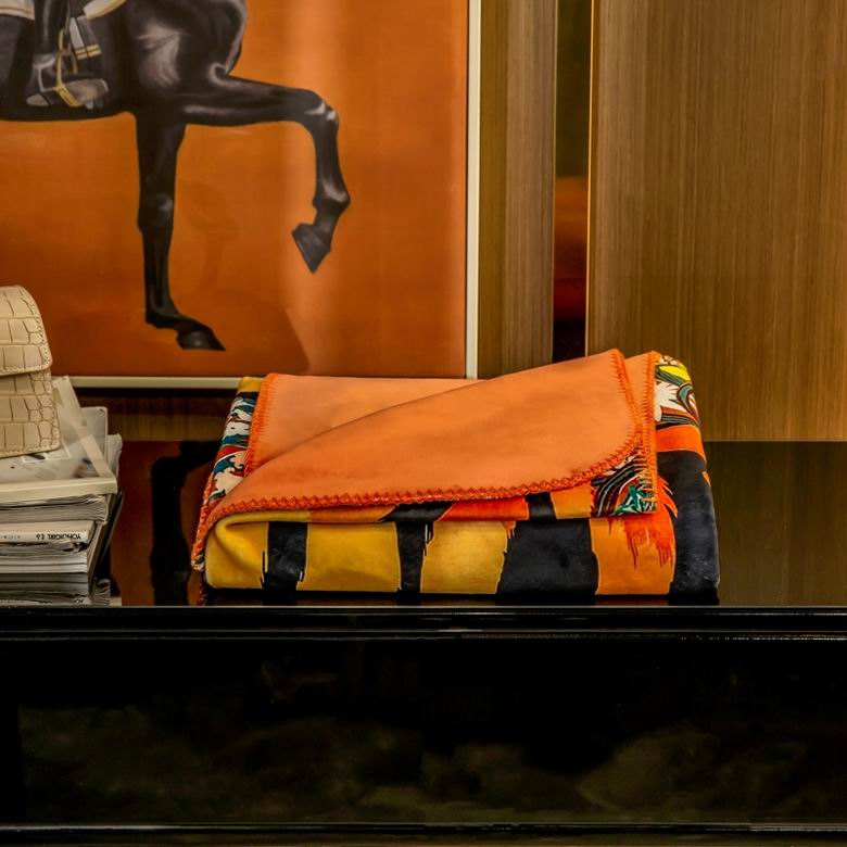 Hermes 1.5x1.5m 1.5x2.0m 2.0x2.3m   (4)