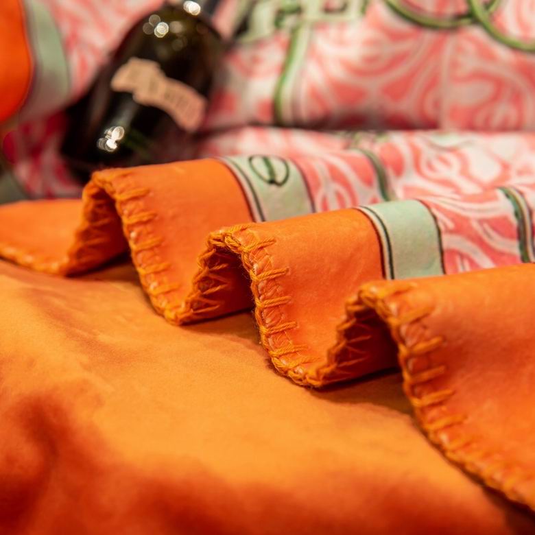 Hermes 1.5x1.5m 1.5x2.0m 2.0x2.3m   (4)