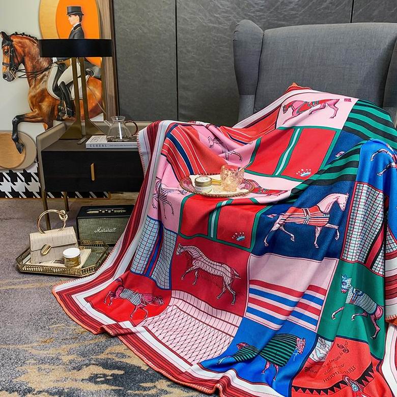 Hermes 1.5x1.5m 1.5x2.0m 2.0x2.3m   (4)