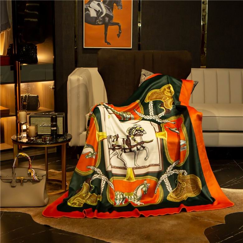 Hermes 1.5x1.5m 1.5x2.0m 2.0x2.3m   (4)