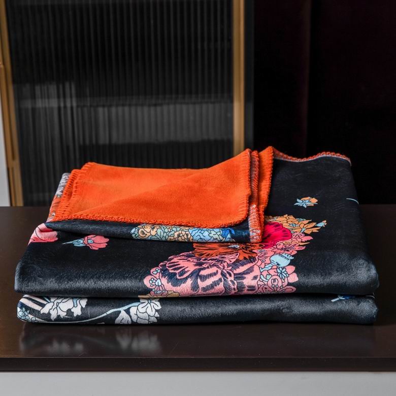 Hermes 1.5x1.5m 1.5x2.0m 2.0x2.3m   (4)