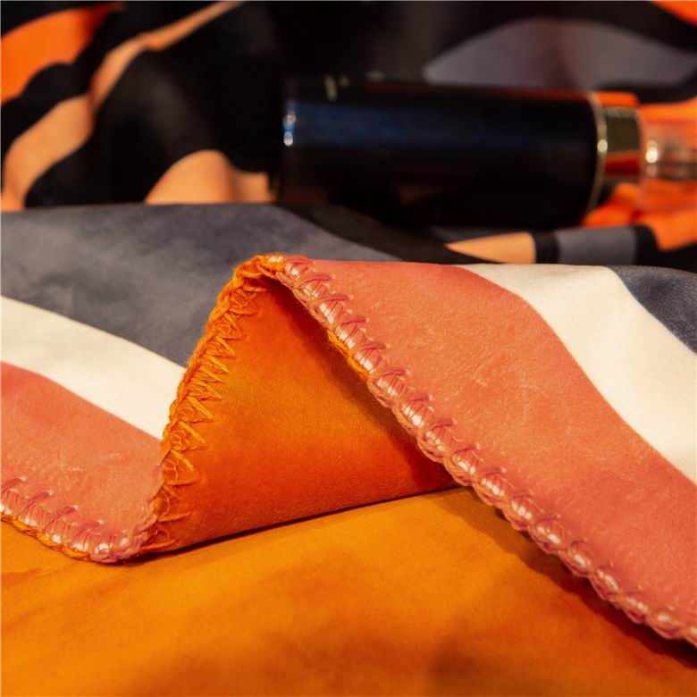 Hermes 1.5x1.5m 1.5x2.0m 2.0x2.3m   (5)