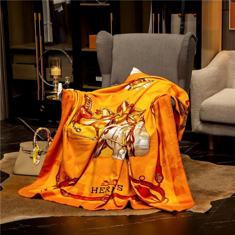 Hermes 1.5x1.5m 1.5x2.0m 2.0x2.3m   (5)