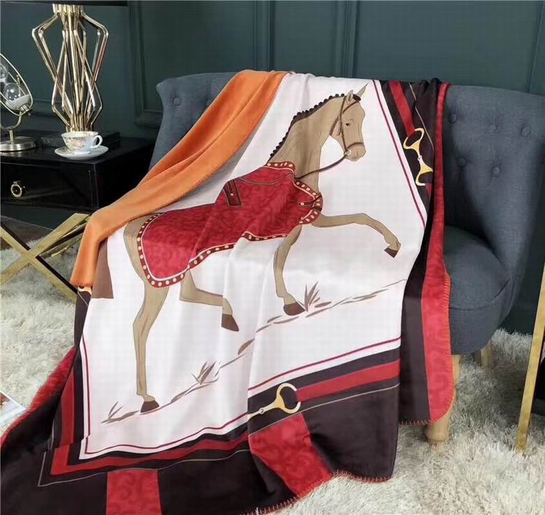 Hermes 1.5x1.5m 1.5x2.0m 2.0x2.3m   (5)