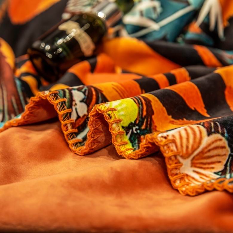 Hermes 1.5x1.5m 1.5x2.0m 2.0x2.3m   (6)