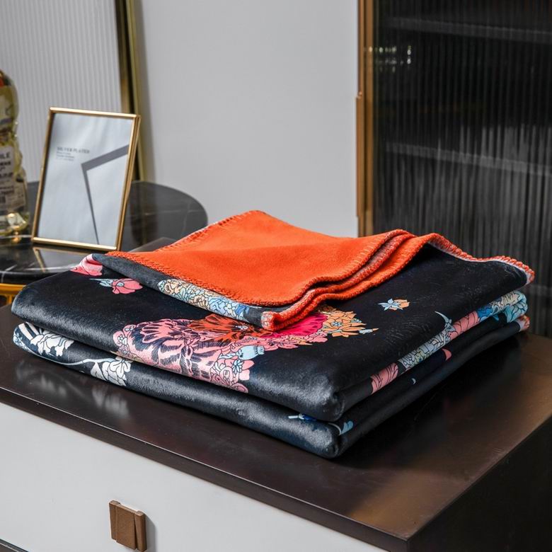 Hermes 1.5x1.5m 1.5x2.0m 2.0x2.3m   (6)