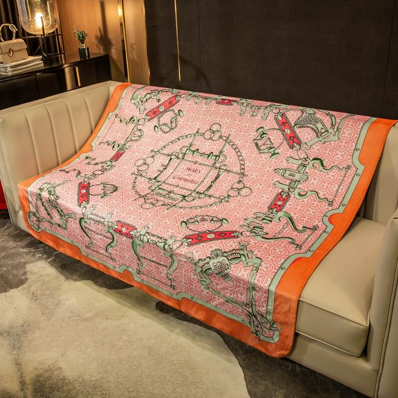 Hermes 1.5x1.5m 1.5x2.0m 2.0x2.3m   (7)