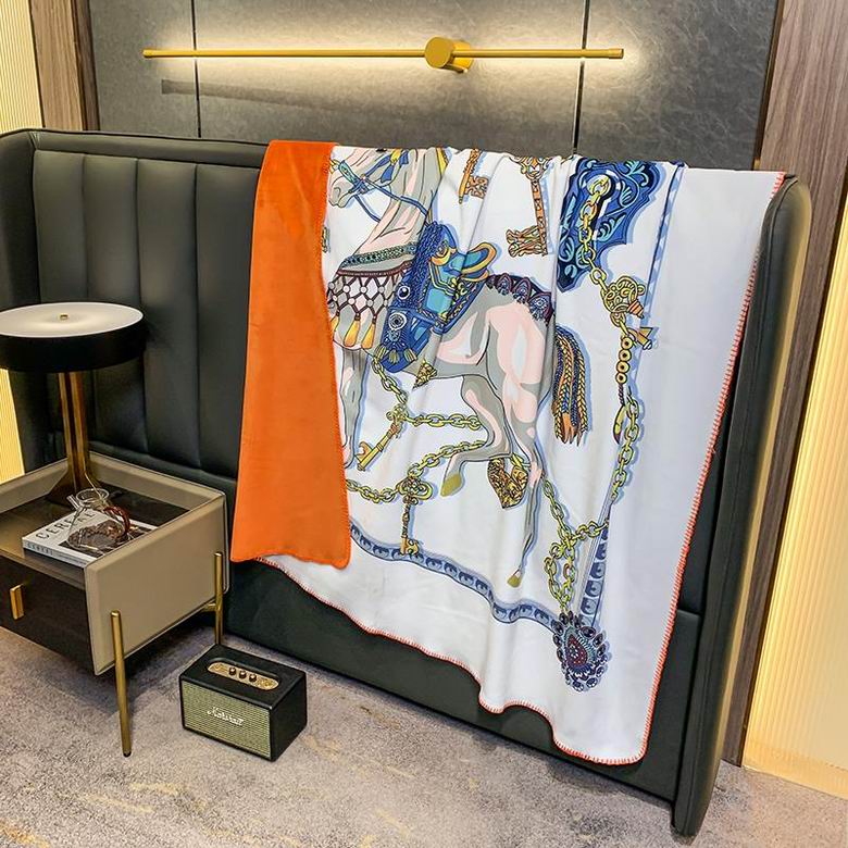 Hermes 1.5x1.5m 1.5x2.0m 2.0x2.3m   (7)