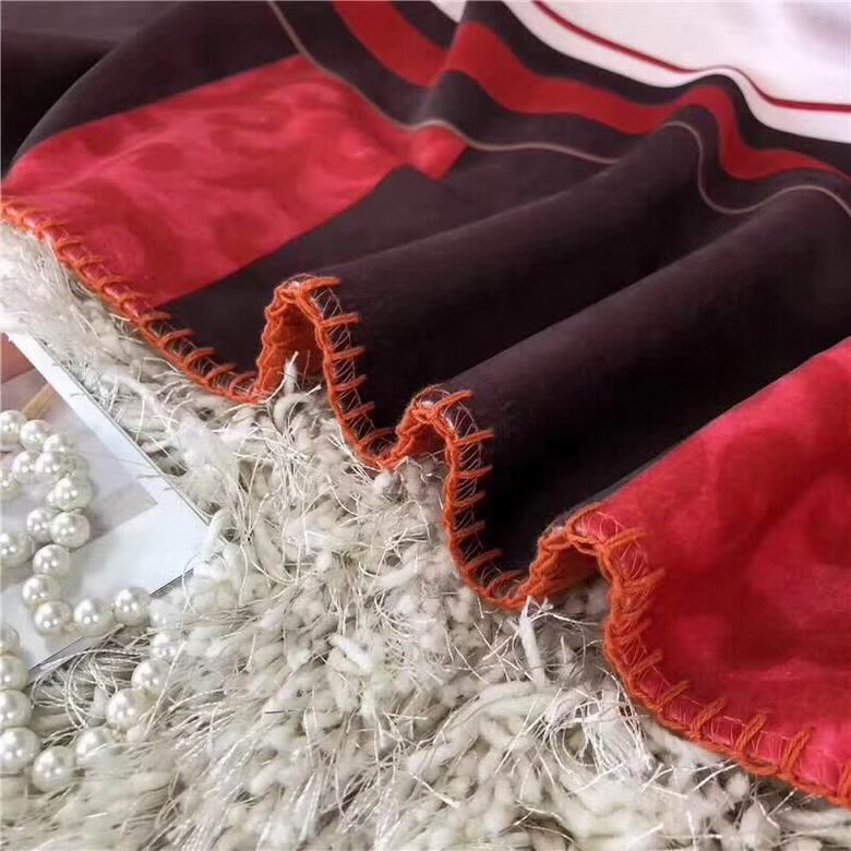 Hermes 1.5x1.5m 1.5x2.0m 2.0x2.3m   (7)