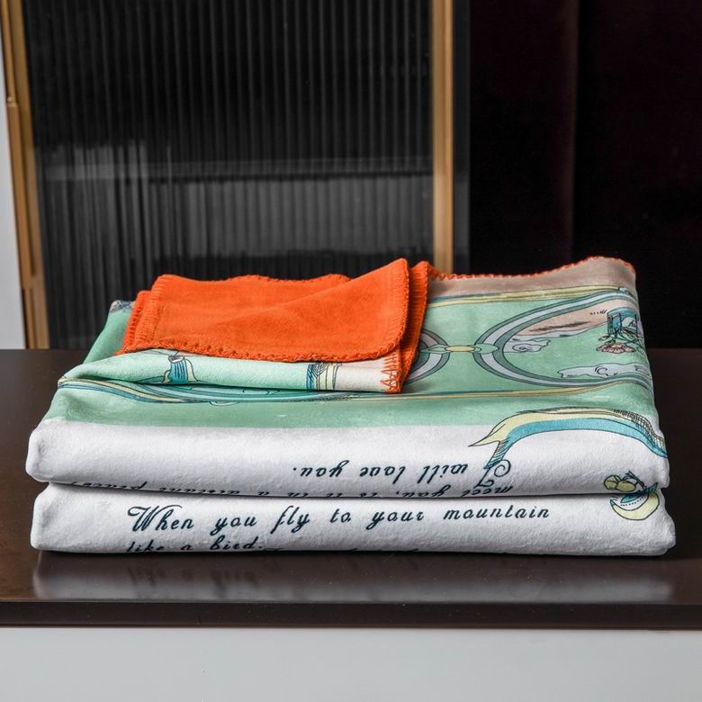 Hermes 1.5x1.5m 1.5x2.0m 2.0x2.3m   (7)