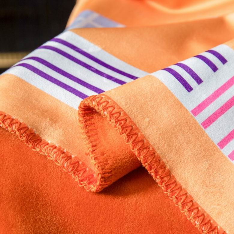 Hermes 1.5x1.5m 1.5x2.0m 2.0x2.3m   (7)