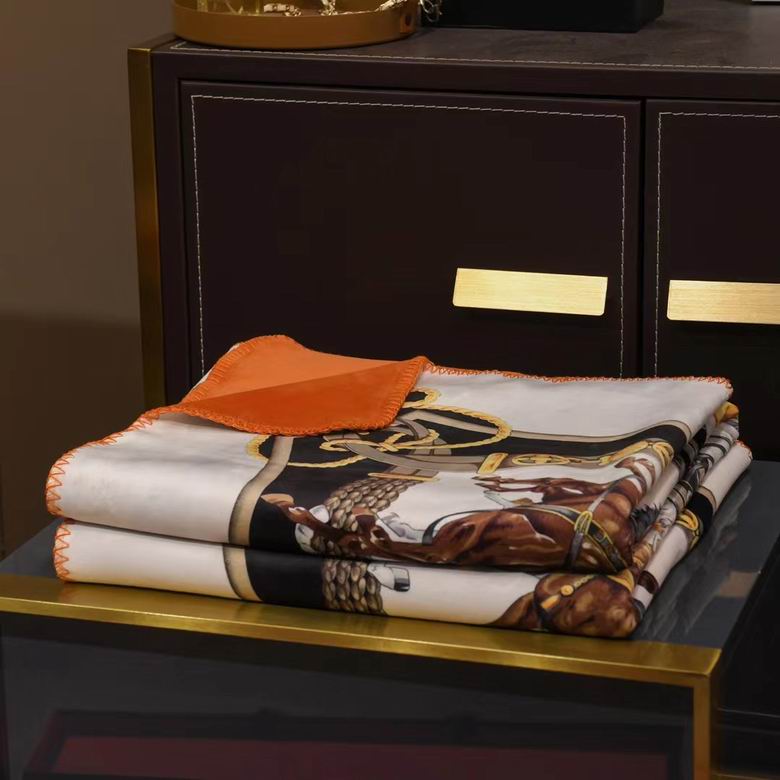 Hermes 1.5x1.5m 1.5x2.0m 2.0x2.3m   (7)