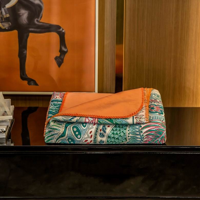 Hermes 1.5x1.5m 1.5x2.0m 2.0x2.3m   (8)