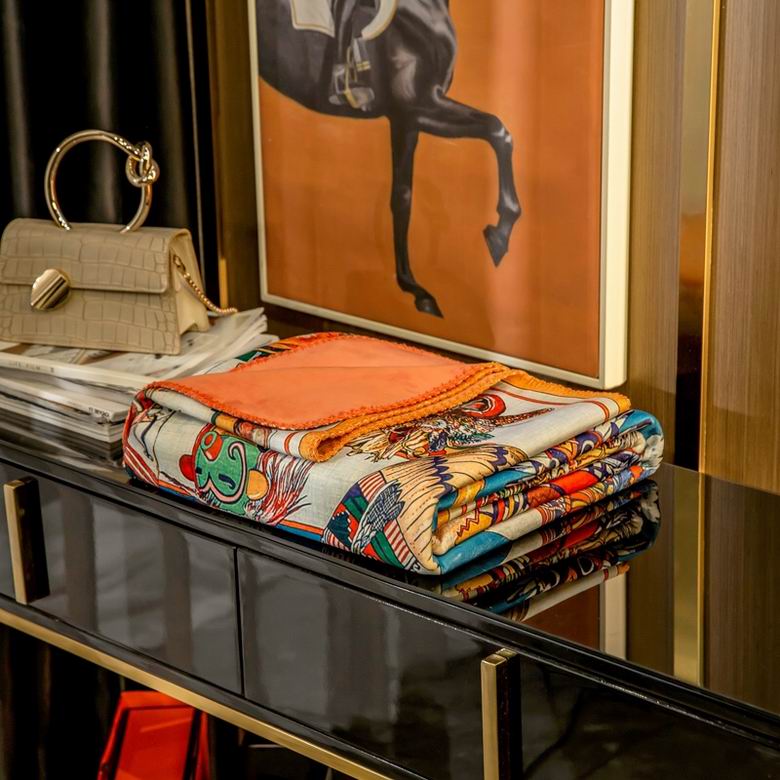 Hermes 1.5x1.5m 1.5x2.0m 2.0x2.3m   (8)