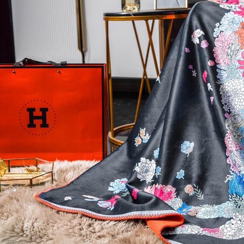 Hermes 1.5x1.5m 1.5x2.0m 2.0x2.3m   (8)