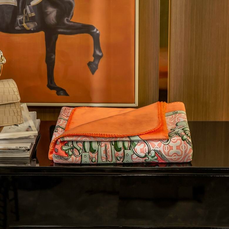 Hermes 1.5x1.5m 1.5x2.0m 2.0x2.3m   (9)