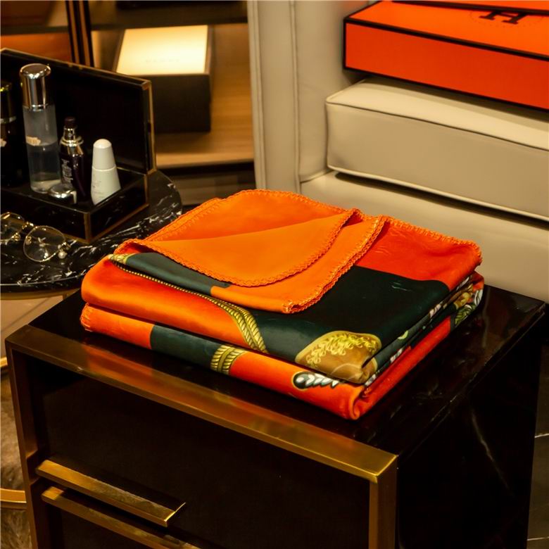 Hermes 1.5x1.5m 1.5x2.0m 2.0x2.3m   (9)