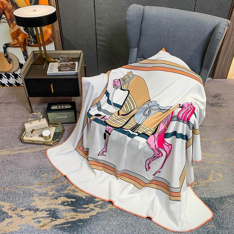 Hermes 1.5x1.5m 1.5x2.0m 2.0x2.3m    (3)