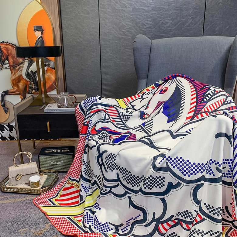 Hermes 1.5x1.5m 1.5x2.0m 2.0x2.3m    (4)