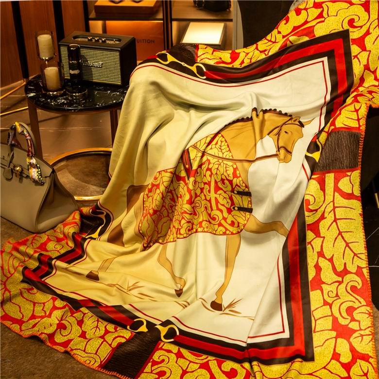 Hermes 1.5x1.5m 1.5x2.0m 2.0x2.3m    (5)