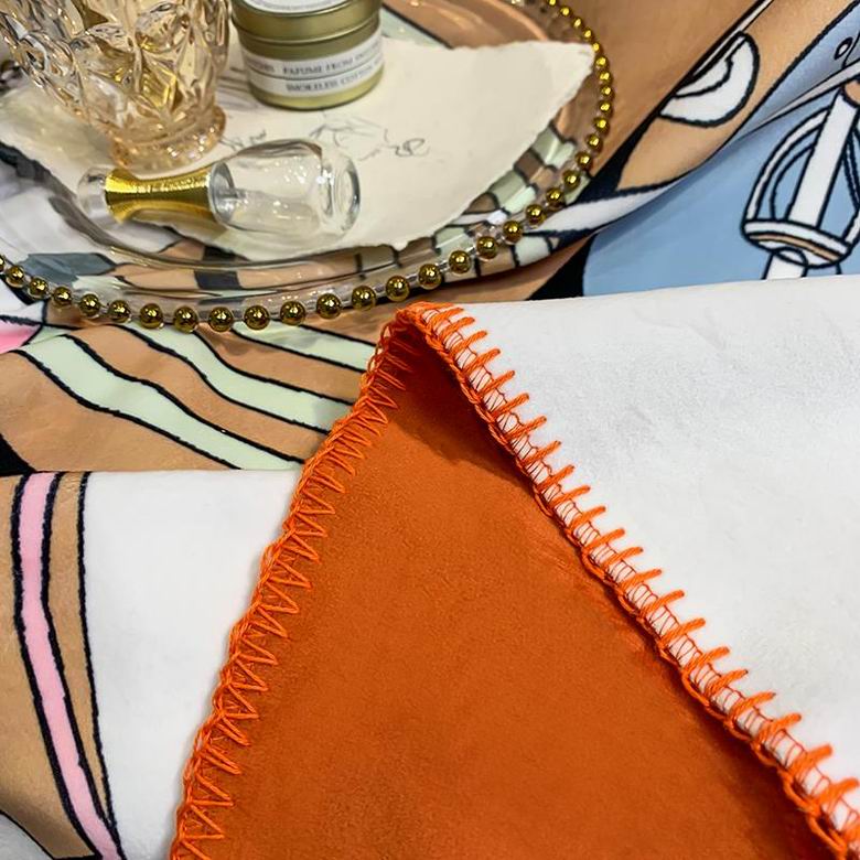 Hermes 1.5x1.5m 1.5x2.0m 2.0x2.3m    (5)