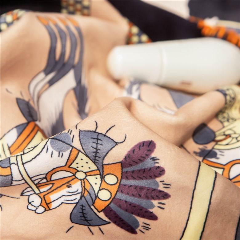 Hermes 1.5x1.5m 1.5x2.0m 2.0x2.3m    (6)