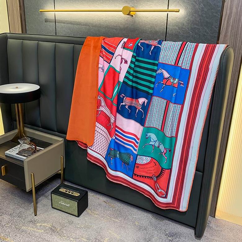 Hermes 1.5x1.5m 1.5x2.0m 2.0x2.3m    (7)