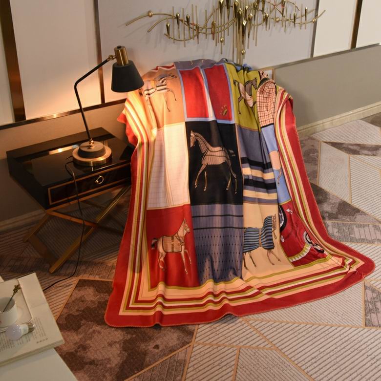 Hermes 1.5x1.5m 1.5x2m 2x2.3m (2)