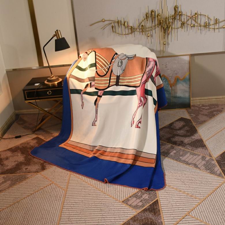 Hermes 1.5x1.5m 1.5x2m 2x2.3m (2)