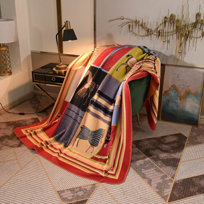 Hermes 1.5x1.5m 1.5x2m 2x2.3m (3)