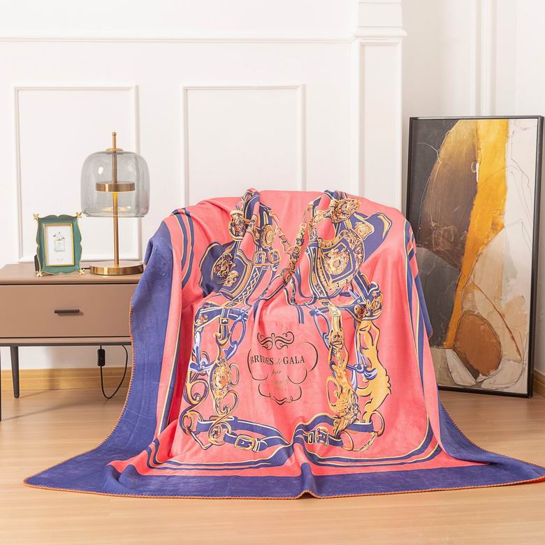 Hermes 1.5x1.5m 1.5x2m 2x2.3m   (1)