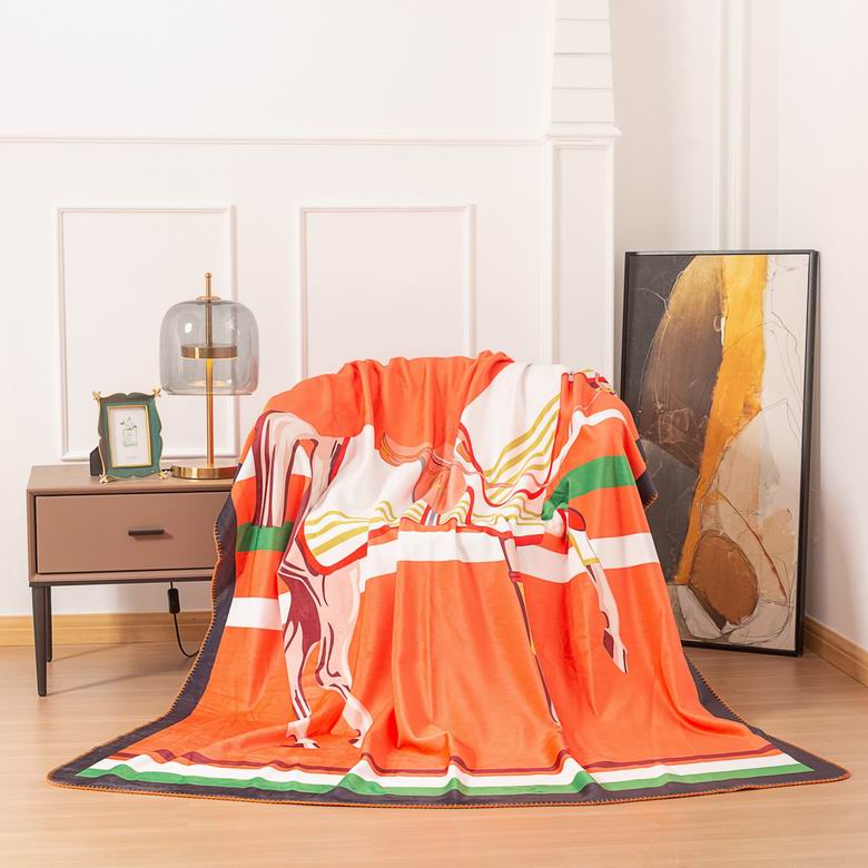 Hermes 1.5x1.5m 1.5x2m 2x2.3m   (1)