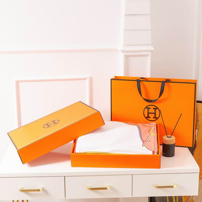 Hermes 1.5x1.5m 1.5x2m 2x2.3m   (27)