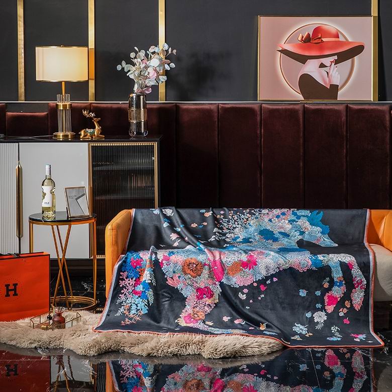 Hermes 1.5x1.5m 1.5x2m 2x2.3m   (3)