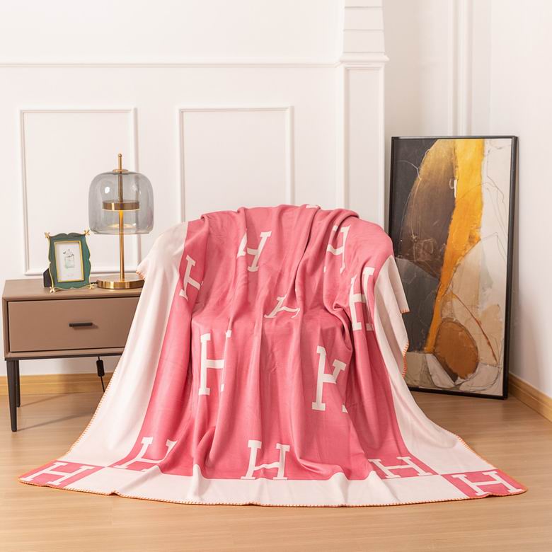 Hermes 1.5x1.5m 1.5x2m 2x2.3m   (4)