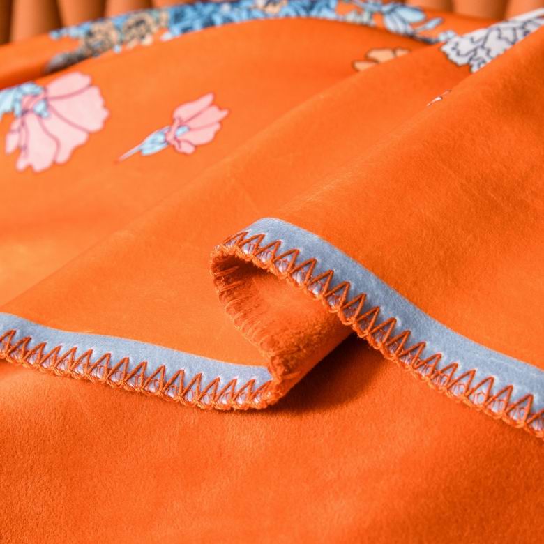 Hermes 1.5x1.5m 1.5x2m 2x2.3m   (4)