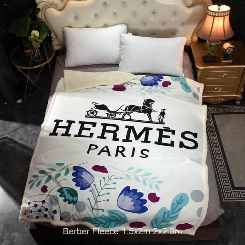 Hermes 1.5x2m 2x2.3m n (1)