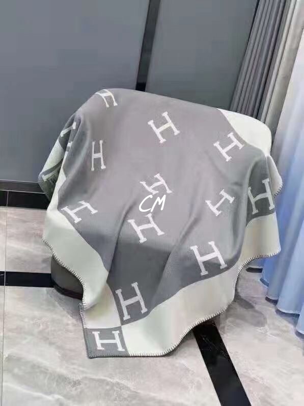 Hermes 170x135cm (7)