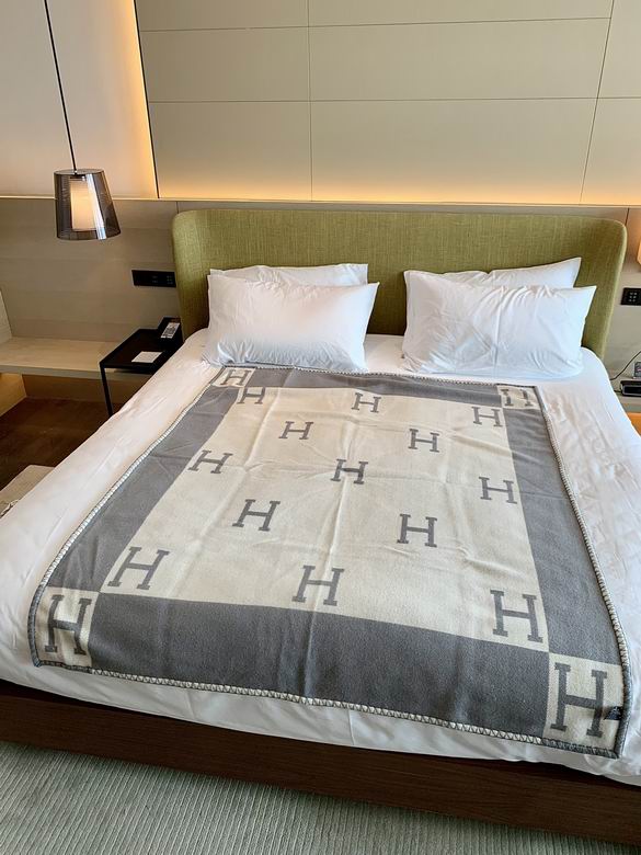 Hermes 170x135cm   (11)