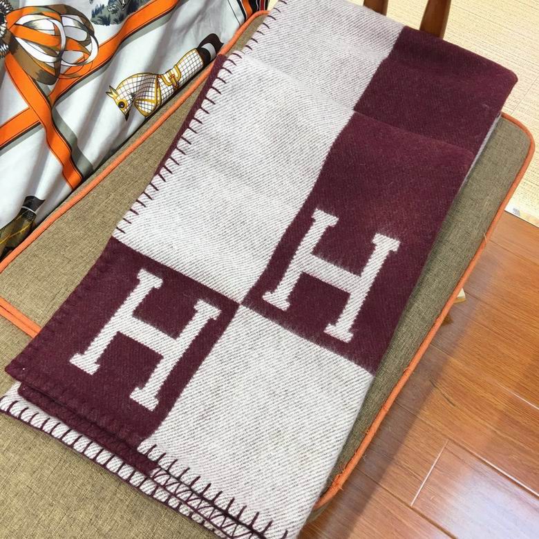 Hermes 170x135cm   (2)