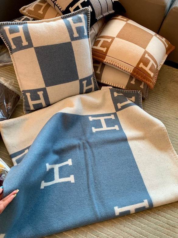 Hermes 170x135cm   (35)