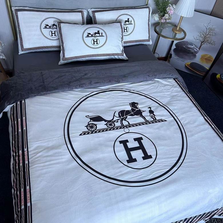 Hermes 2.0x2.3m    (3)